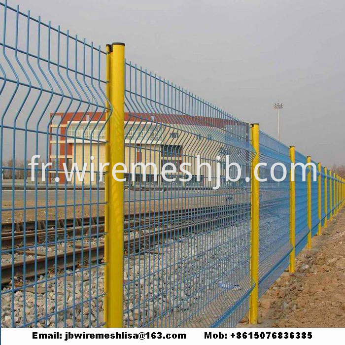 Peach Post Welded Wire Mesh Fence